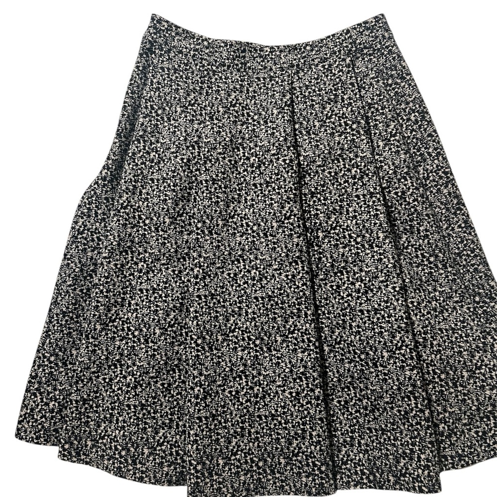 Abercrombie Scuba Twirl Midi black and white Skirt - Picture 2 of 7